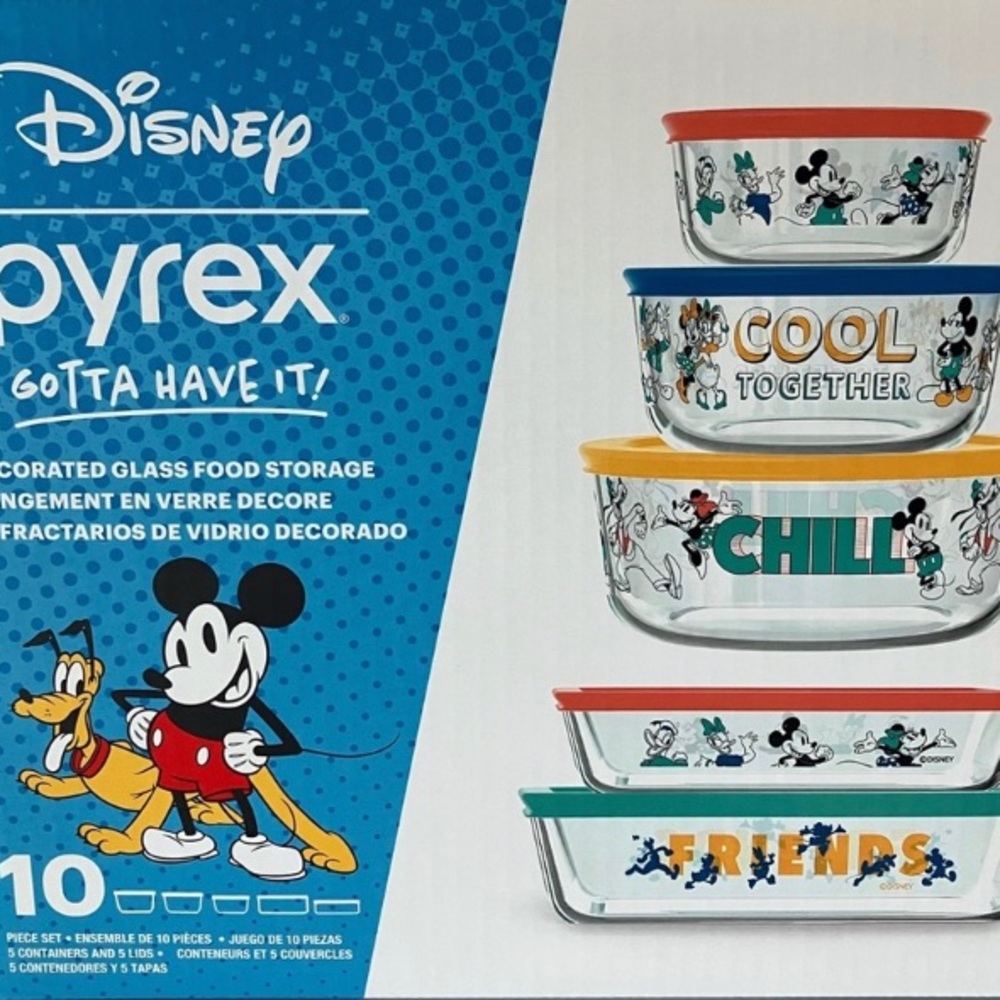Pyrex 10 piece Mickey Mouse NEW IN BOX